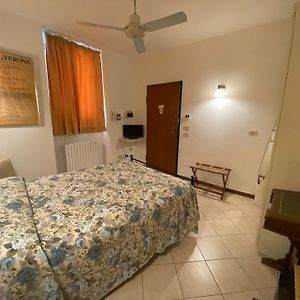 Habitación Doble Pequeña